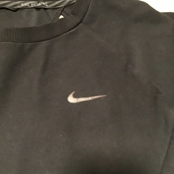 Nike Dri-Fit Running top - Picture 3 of 12